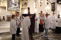 Wielki Piątek 2025 - Liturgia Męki Pańskiej