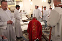 Wielki Piątek 2025 - Liturgia Męki Pańskiej